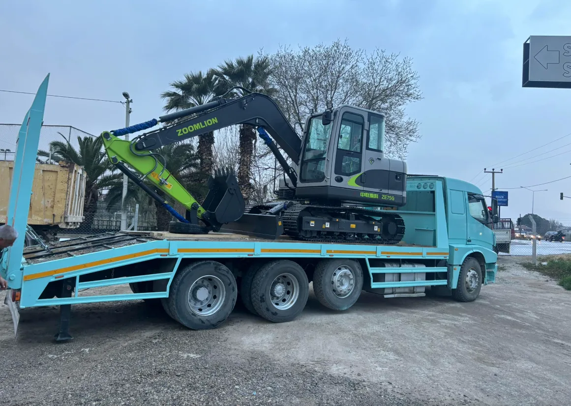 İş makinesi nakliyesi - lowbed ile ekskavatör taşıma